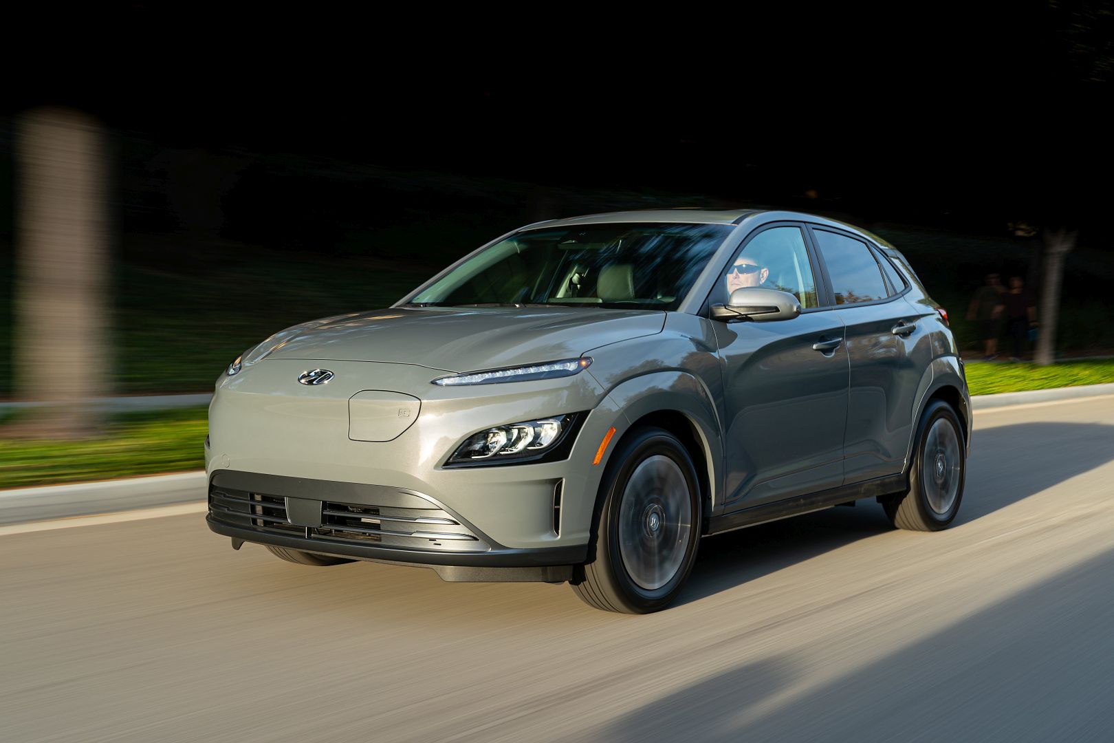 2022 Hyundai Kona Electric Specs & Photos autoevolution