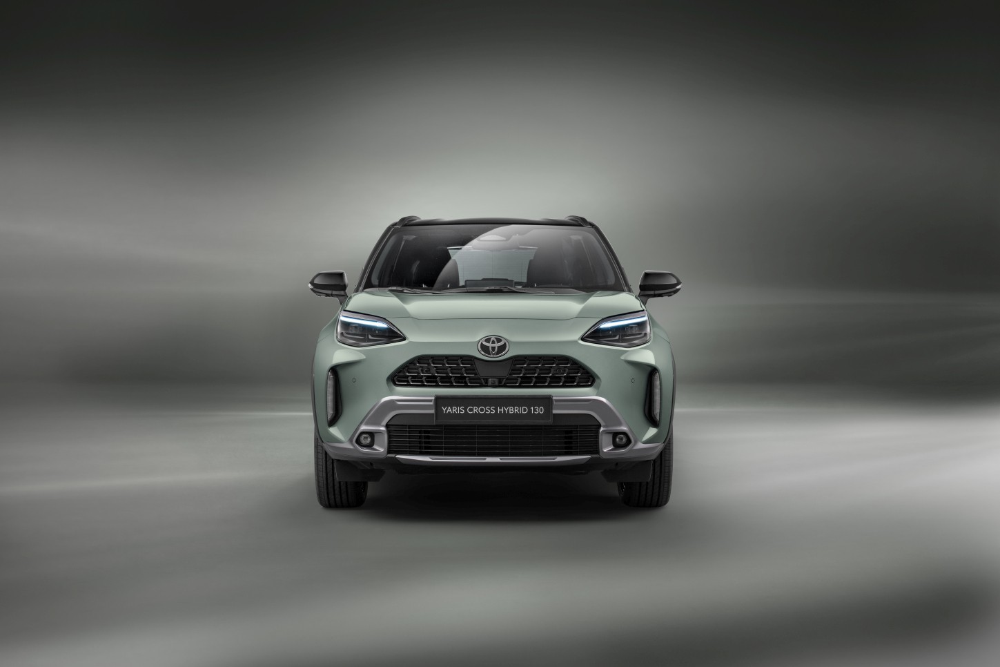 Toyota Yaris Cross hybrid MPG & CO2 emissions 2024