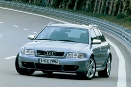 AUDI RS4 2000-2001