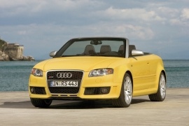 AUDI RS4 Cabriolet photo gallery