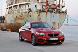 BMW 2 Series photo gallery