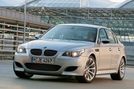 BMW M5 (E60) photo gallery