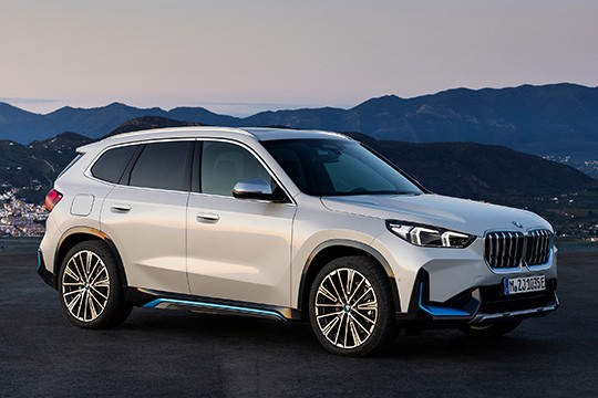 BMW iX1 2022-Present