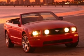 FORD Mustang Convertible 2004-2008