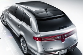 LINCOLN MKT photo gallery