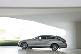 MERCEDES BENZ CLS AMG Shooting Brake photo gallery