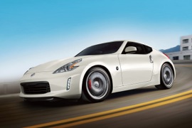 NISSAN 370Z Coupe photo gallery