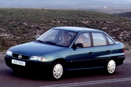 OPEL Astra Sedan Specs & Photos - 1994, 1995, 1996, 1997, 1998 -  autoevolution