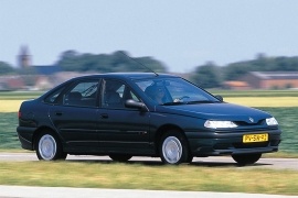 Renault Laguna Models And Generations Timeline Specs And Pictures By Year Autoevolution