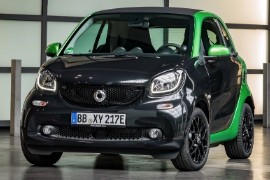 SMART fortwo Electric Drive photo gallery