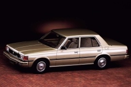 TOYOTA Crown photo gallery