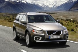 Volvo Xc70 Models And Generations Timeline Specs And Pictures By Year Autoevolution