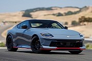 NISSAN Z specs and photos