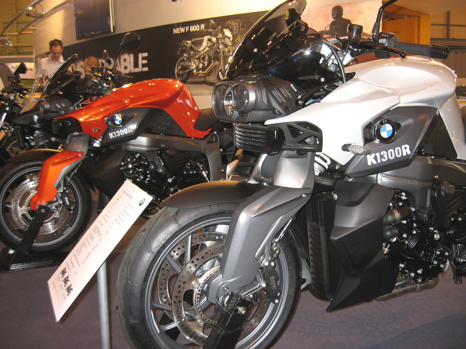 2009 BMW K1300R Motorcycle Desktop Wallpaper