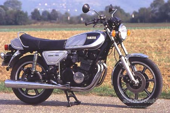 moto yamaha 750 xs