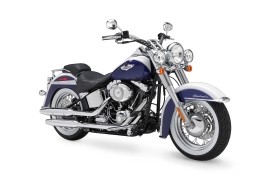 HARLEY-DAVIDSON Softail Deluxe photo gallery