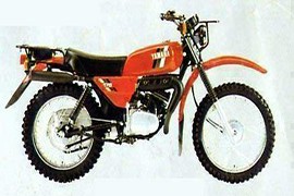 YAMAHA AG175 1982-1983