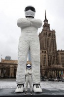 10 Meter Stig Statue Reaches Warsaw after 3-Day Journey Through Europe