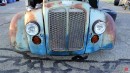 Twin-turbo patina 1963 Divco Milk Truck drag races at Hot Rod Drag Week 2021