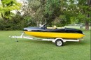 1995 Speedboat Looks Like the Love Child of Bumblebee and a Classic Porsche, Bidding Open