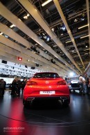 Opel Astra GTC Paris concept live photo