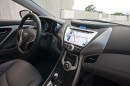 2011 Hyundai Elantra interior