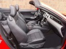 2016 Ford Mustang Cabriolet Ecoboost in dealer lot