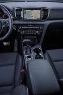 2016 Kia Sportage interior