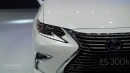 2016 Lexus ES LED DRLs