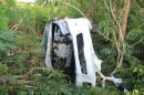 2016 Toyota Hilux trailer crash in Thailand