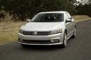 2016 Volkswagen Passat Official Photos