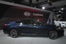 2017 Kia Cadenza sedan