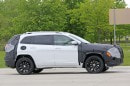 2018 Jeep Cherokee spied