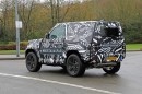 2020 Land Rover Defender 90 Has Short Wheelbase and Three Doors