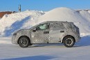 2020 Renault Captur Spied Undergoing Winter Tests, Looks More Advanced