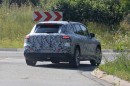 2022 Mercedes-Benz EQS SUV spy shots by S. Baldauf/SB-Medien
