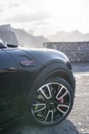 2022 MINI John Cooper Works Debuts With a Hint of BMW Kidney Grille Design