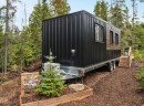 Tiny home on wheels boasts all the amenities you need for a weekend getaway