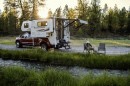 Adventurer 89RBS Truck Camper (Action)