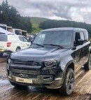 2020 Land Rover Defender without camouflage
