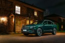 Bespoke 2021 Bentley Bentayga Hybrid inspired by the color 'Green'