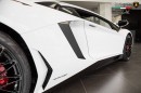 Bianco Isis Lamborghini Aventador LP 750-4 SuperVeloce