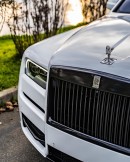 Rolls-Royce Cullinan lowered on wired 24-inch Forgiatos