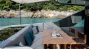 BGX70 Flybridge Yacht Alfresco Dining