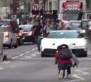 Bugatti Chiron hunted by spotters in London