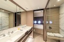 Grande 27 Yacht Bathroom