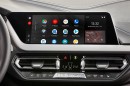 Interfaz de Android Auto en un automóvil BMW
