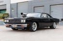Tuned 1969 Plymouth Road Runner getting auctioned off