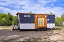 Meredith's tiny house by MitchCraft Tiny Homes