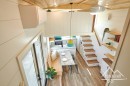Meredith's tiny house by MitchCraft Tiny Homes